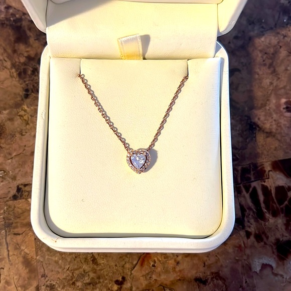 Pandora heart necklace - Picture 1 of 2